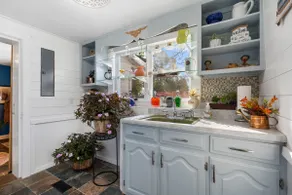 Our Country Garden Farmhouse - Image 4