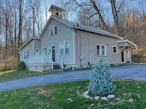 Lakeview house six min to Bristol Mt in S. Bristol - Image 5