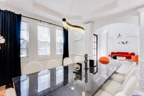 Atlanta’s Exquisite Home (8 Bedroom) - Image 5