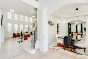 Atlanta’s Exquisite Home (8 Bedroom) - Image 2