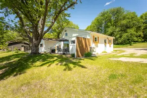 Cozy Lake Latoka Cabin w/ Loft - Image 2