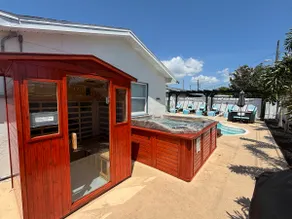 SAUNA! Huge HOT TUB & Heated POOL! 3 KING beds! - Image 2