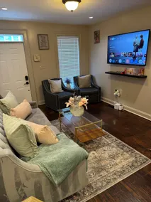 Entire House | 3 bedrooms | Sleep 6 | 3.5 Baths | - Image 2