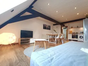Altdorf central • City near NBG • Top location, 3 rooms - Image 2