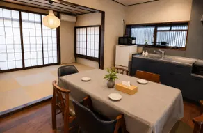 For family/group trips | Entire house for up to 8 people | 1 minute to the station | Parking available | Japanese house - Image 2