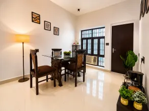 Yellow House | Private Home Cinema & Coffee Bar - Image 4