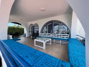 Beachfront bungalow - Image 5