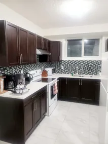 Affordable Cozy Suite! Entire Unit,Private Entrance,Free Parking, Self Check-in - Image 5