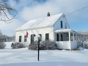 Mtn Views Farmhouse with Fenced in Backyard - Image 5