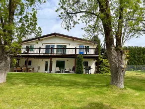 New! 2 Bedroom suite in Oliver - Image 3