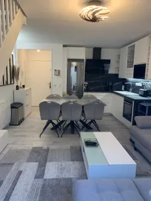 The Spirit of the Cadre Noir - Exceptional Duplex - Image 2