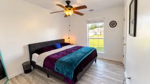3 Kings • Fenced & Pet Friendly Yard • Super Clean - Image 4