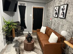Home away from home! - Image 2