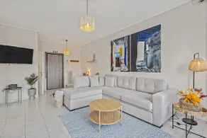 Comfortable centrally located apartment next to the sea! - Image 5