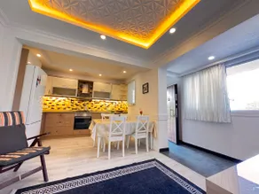 • Stylish and Comfortable 2-Bedroom Apartment in the City Center - Image 3
