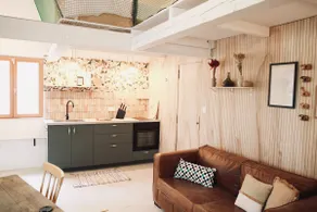 Peaceful Air-Conditioned Haven in Nature - Image 2