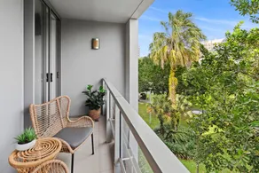 Treetops Studio - Prime location, Pool&Gym - Image 5