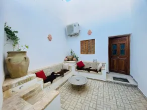 Oasis house - Image 3