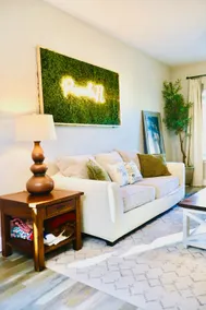 Chic Home Near Beach/ DT/ NAS - Image 2