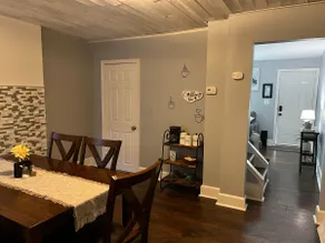 Modern 2-bed downtown Wilmington - Image 3