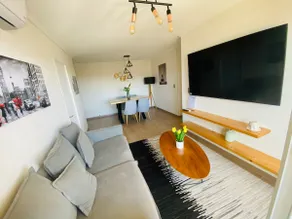 New and spacious apartment with parking - Image 5