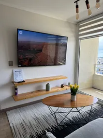 New and spacious apartment with parking - Image 4