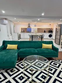 Modern - Image 2