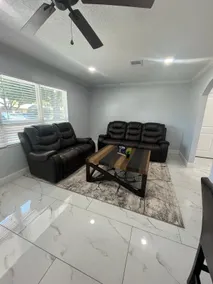 2 Car Garage, Spacious 3Bed 3Bath Home & Patio - Image 4