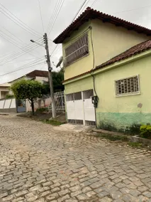House near S. Vicente Hospital - Image 2