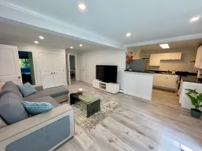 Spacious, Private, 2 BR Suite/West Vancouver - Image 5