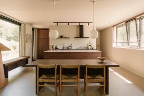 Oak House stand-alone bath & hot tub (biofuel) - Image 4