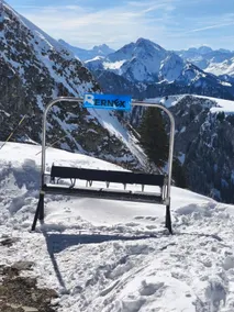 ”Le MarmoBouille” At the start of ski & hiking trails - Image 4