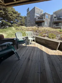 Cozy, peaceful Beach Getaway! - Image 2