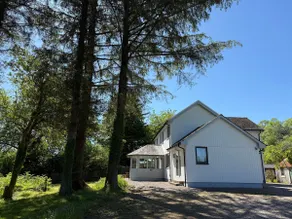 Highland Hideaway - Image 2