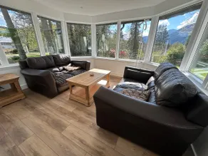 Highland Hideaway - Image 5