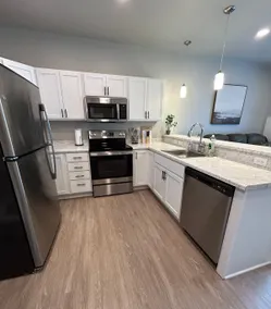 Comfortable 1 Bed | 1 Bath in Prime Location - Image 5
