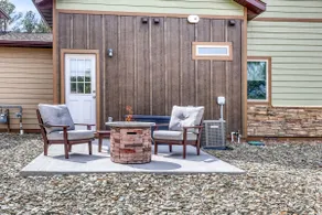 Black Hills Retreat-Quiet Escape Near Mt. Rushmore - Image 2