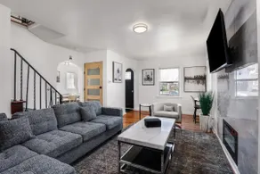 Cozy Oasis 3BR/2BA w/easy access to Downtown - Image 3