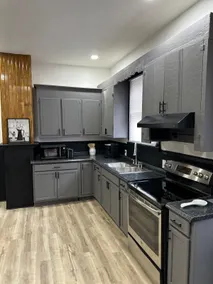 Sleeps 10 People-Near Kerr Lake! - Image 5