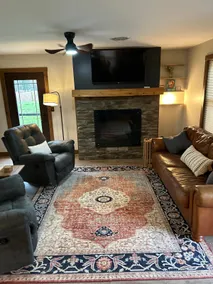 Lock 8 Lodge - Image 2