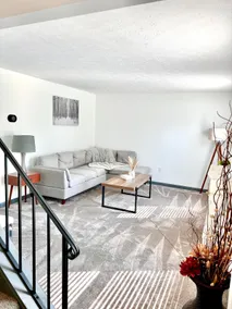 Beautiful & Spacious 3BR/3BA | Quiet Neighborhood - Image 2