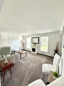 Beautiful & Spacious 3BR/3BA | Quiet Neighborhood - Image 3