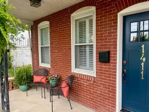Cute, cozy and convenient 2BR w/ office - Image 4