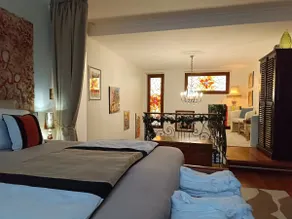 Casa Carmina Warm Painter's House - Image 5