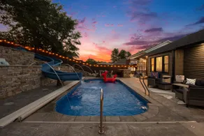 Resort Style Gem/Pool Slide/The pool is OPEN - Image 2