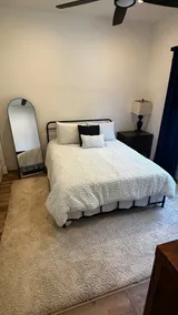 Country House in Gilbert - Image 4