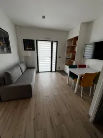 Charming 2-room near Disney - Image 5
