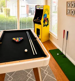 Family Fun Heated Pool, Games, Crib, Peloton - Image 2