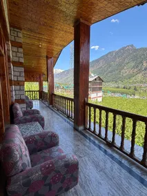 Vardhan Villa - Image 5