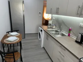 JennyHouse - Image 5